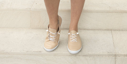 Expert Tips for Choosing and Maintaining Shoes for Sweaty Feet