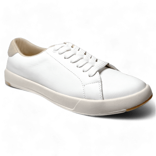 Flexible breathable white sneakers, unisex design with natural leather for everyday wear